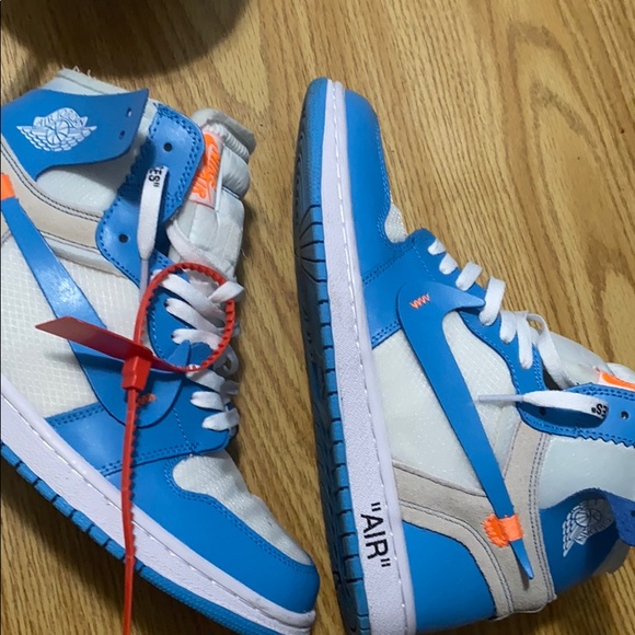 Air Jordan 1 off white - Picture 3 of 4